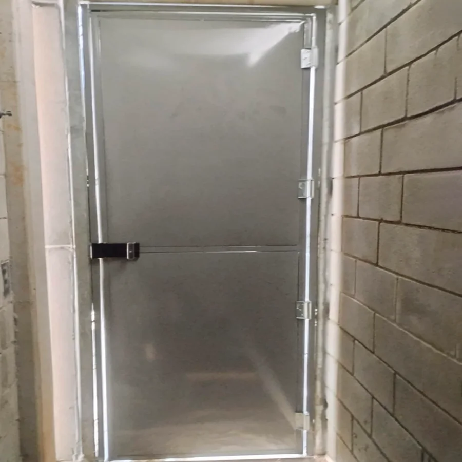 O que é porta corta fogo