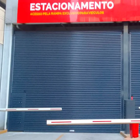 Manutenção da porta de enrolar
