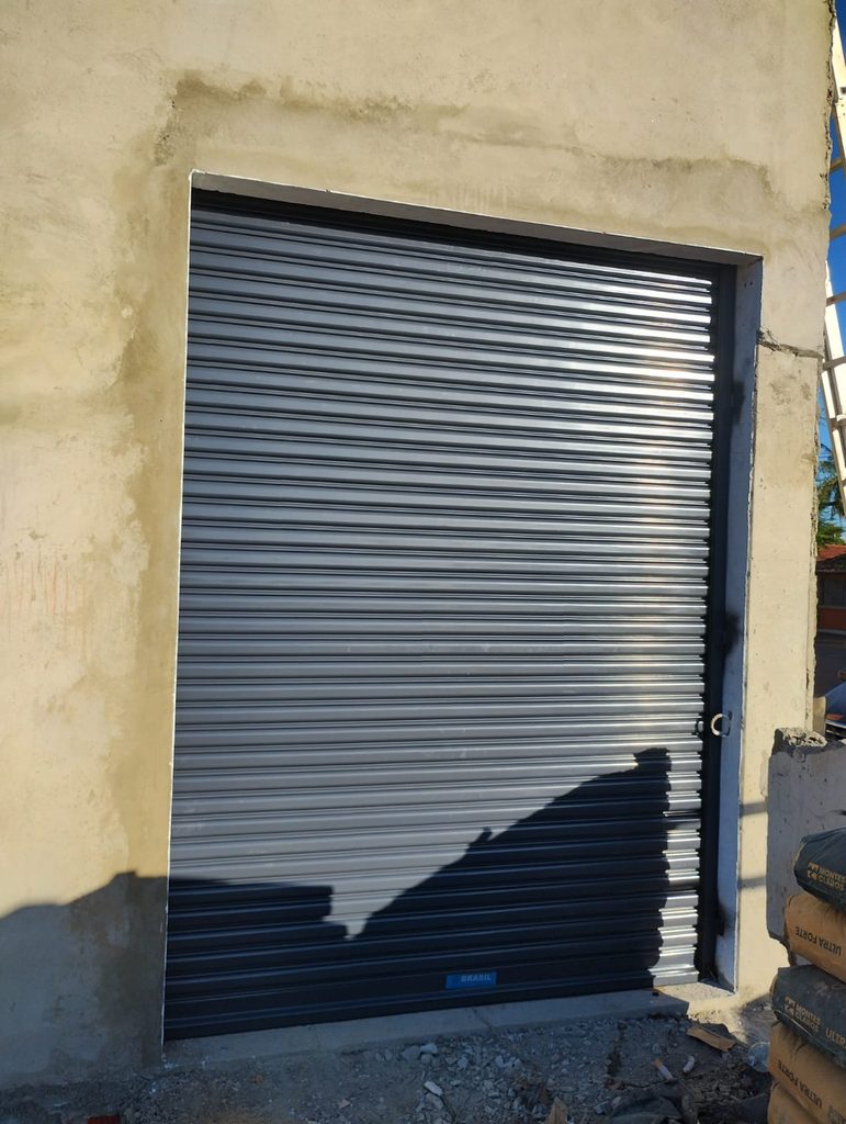 portas de enrolar automatizadas